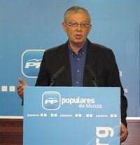 PP felicita a Tovar y le emplaza "a estar donde no ha estado y abandonar el zapaterismo que ha representado para Murcia"