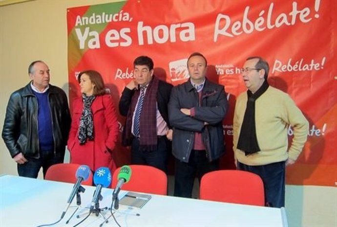 Serrano (Segundo Por La Derecha) En Su Presentación Como Candidato De IU-Jaén.