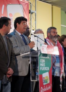 El Coordinador General De IULV-CA, Diego Valderas, Muestra Compromisos Electoral