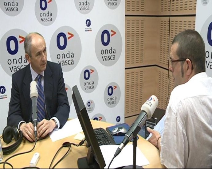  El Portavoz Del PNV En El Congreso, Josu Erkoreka