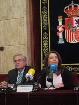 Crespo En Rueda De Prensa En Almería Junto Al Subdelegado Andrés García