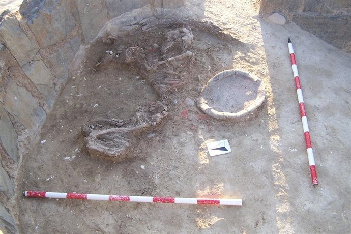 'Tholos' Descubierto En Valencina.