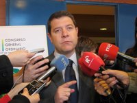 García-Page espera que el derecho a la huelga se respete desde el poder público y dice que la ha convocado Rajoy