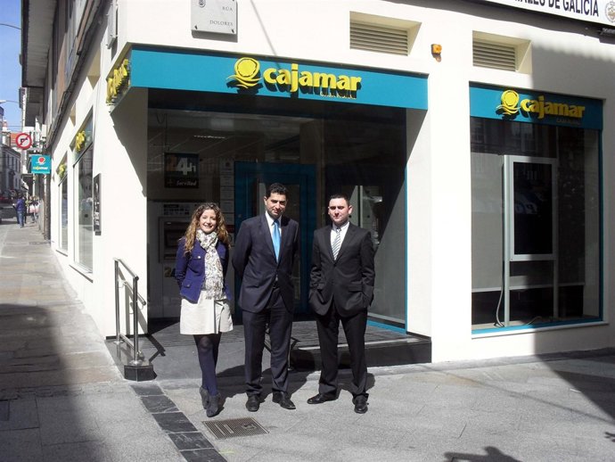 Nueva Oficina De Caja Rural En Ferrol
