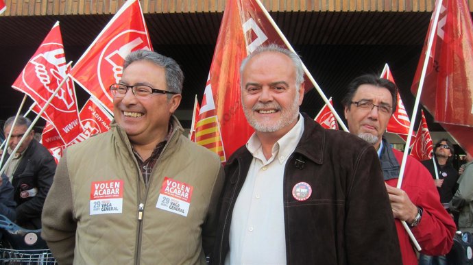 Paco Molina (CCOO PV ) Y Conrado Hernández (UGT- PV) Ante Delegación De Gobierno