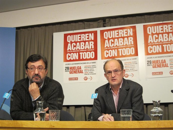Julián Buey (CC.OO.-Aragón) Y Julián Lóriz (UGT-Aragón).