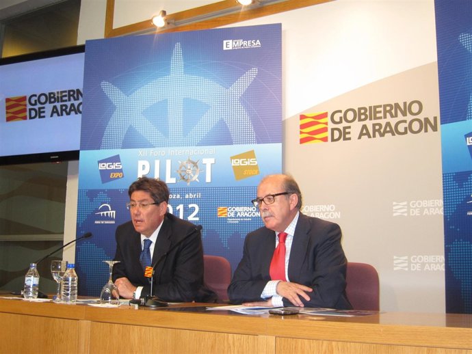 Arturo Aliaga Y Antonio Gasión En La Presentación Del Foro Pilot 2012