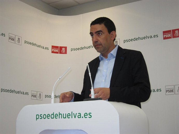 El Portavoz Del Grupo Socialista En El Parlamento De Andalucía, Mario Jiménez.