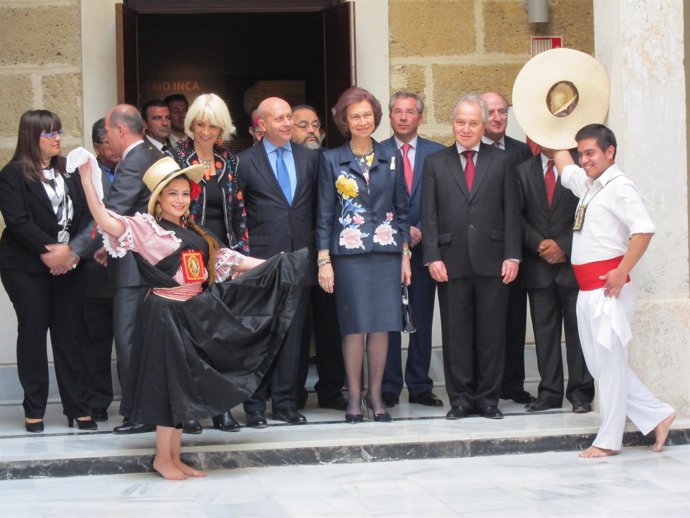 S.M. La Reina Doña Sofia En La Inauguración De La Expo 'El Señor De Sipán'