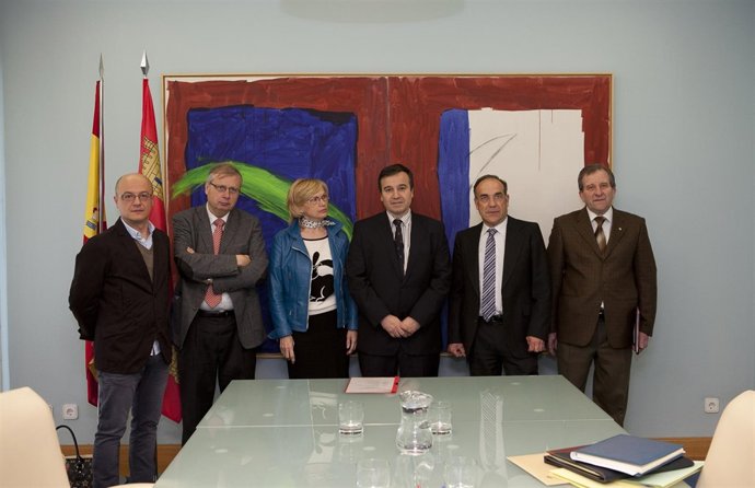 Integrantes Del Jurado Del Premio Castilla Y León De Valores Humanos 2011