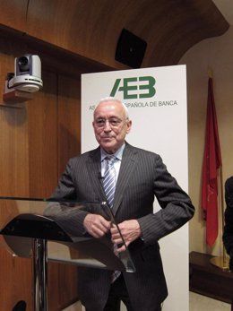 Presidente de la AEB, Miguel Martín, presentación resultados 2010