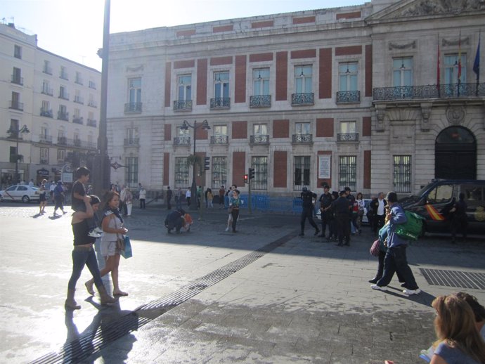 Puerta Del Sol Tras El 15-O