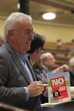 Cayo Lara, Con Cartel De La Huelga General