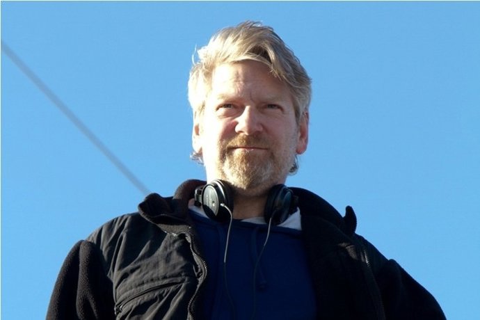 Kenneth Branagh En El Rodaje De Thor