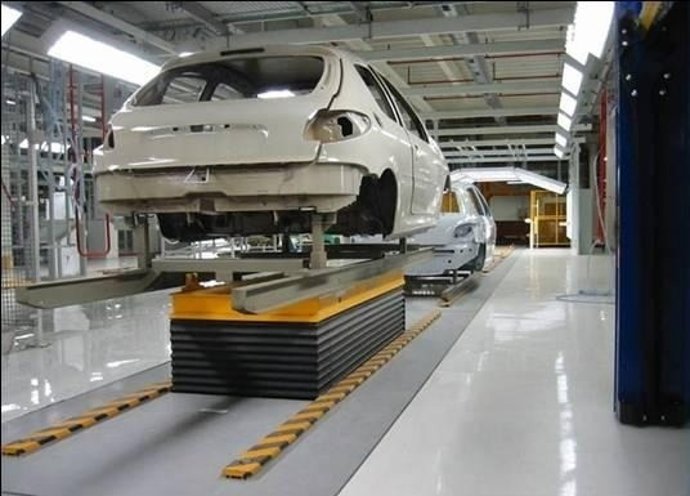 Cadena De Montaje De Seat