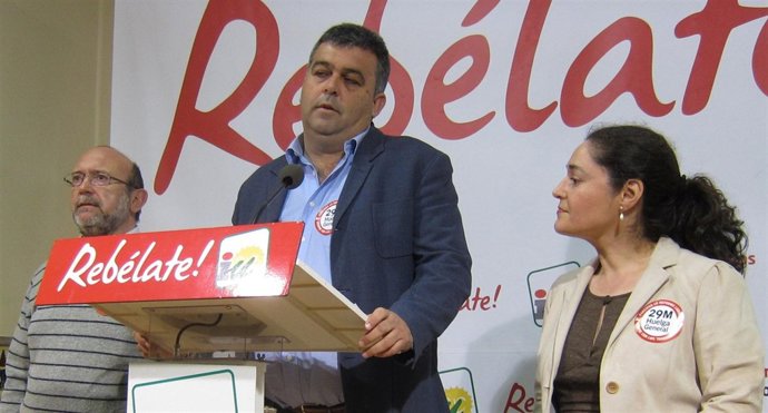 Ignacio García, Manuel Cárdenas E Inmaculada Nieto (IU) En Rueda De Prensa