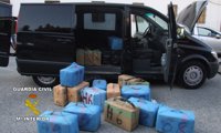 Interceptada una furgoneta con más de una tonelada de hachís y detenido su dueño en Baza