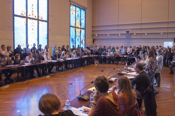 Concentración En El Consejo De Gobierno De La Udl