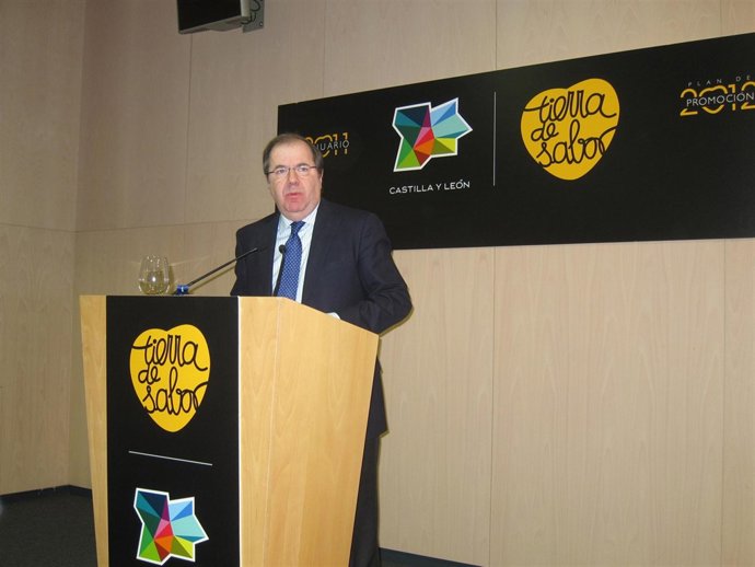 El Presidente De La Junta De Castilla Y León, Juan Vicente Herrera