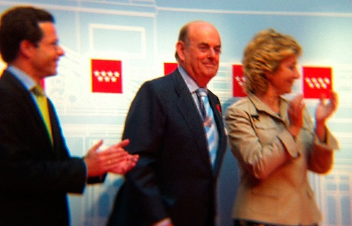 Doctor Cortes, En El Centro