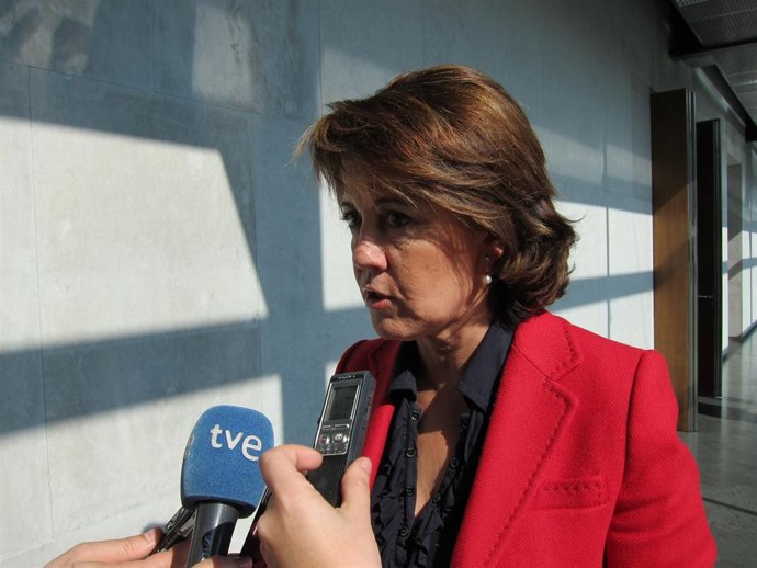 La Presidenta Del Gobierno De Navarra, Yolanda Barcina.