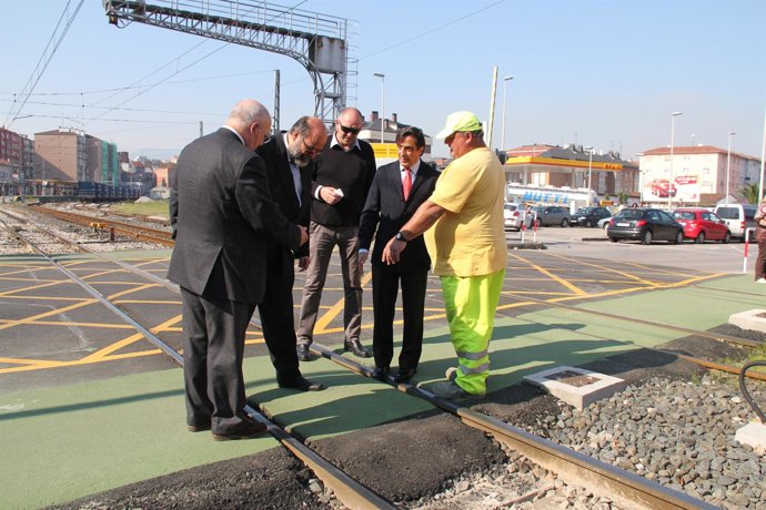 Visita A Los Pasos A Nivel