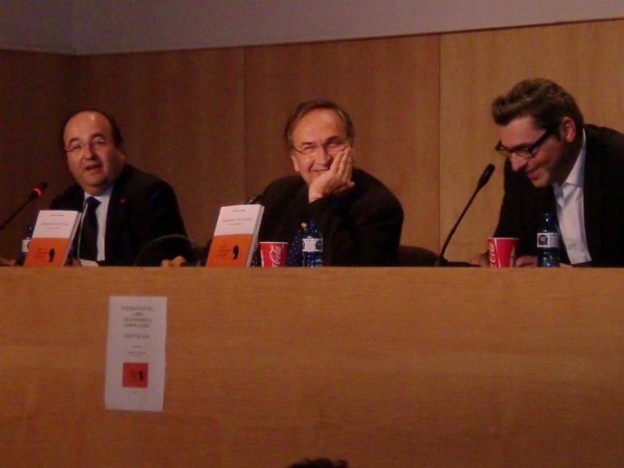 Miquel Iceta, Joan Ferran Y El Editor Joan R. Riera