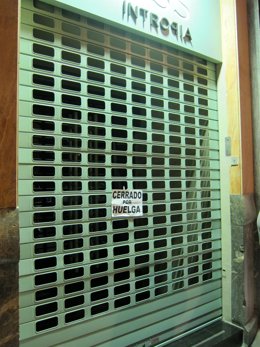 Una Tienda En Murcia. Huelga General. 29M