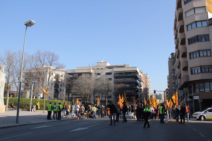 Protestas De Trabajadores En Girona