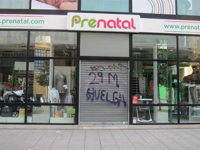 La Tienda De Prénatal En Santander, Afectada Por Un ERE, No Abrió Sus Puertas