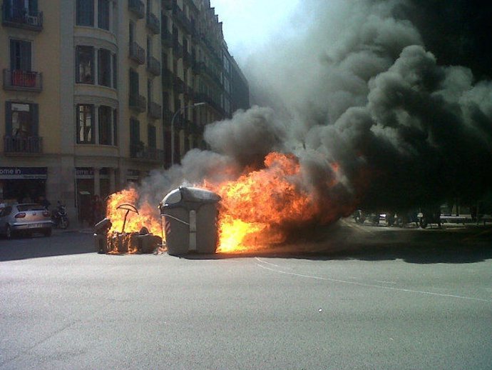 Incidentes En Barcelona Durante La Huelga General 29 De 2012