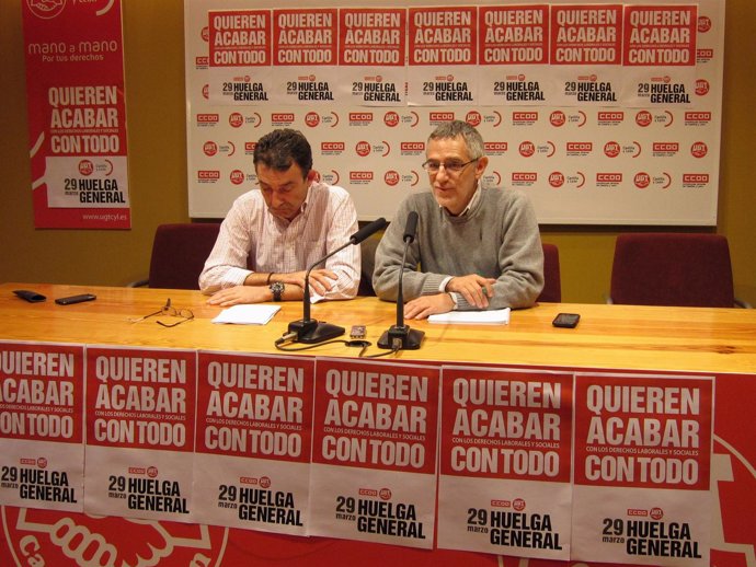 Ángel Hernández Y Agustín Prieto, En La Jornada De Huelga General