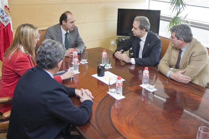 Diego En Su Reunión Con El Grupo Pascual