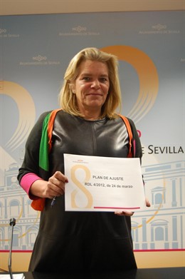 Asunción Fley Presenta El Documento.