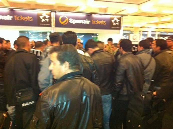 Pasajeros Afectados En El Aeropuerto De Son Sant Joan