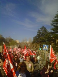 La manifestación contra la reforma laboral reúne a más de 2.000 personas en Plasencia (Cáceres)