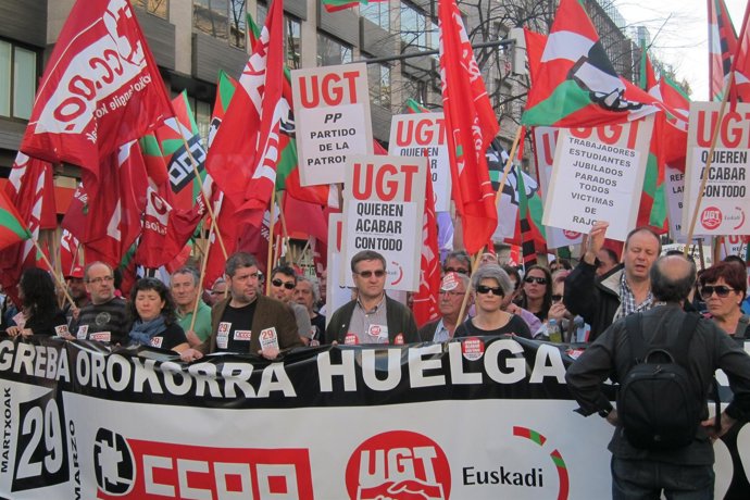 Unai Sordo Y Dámaso Casado En La Manifestación De Esta Tarde
