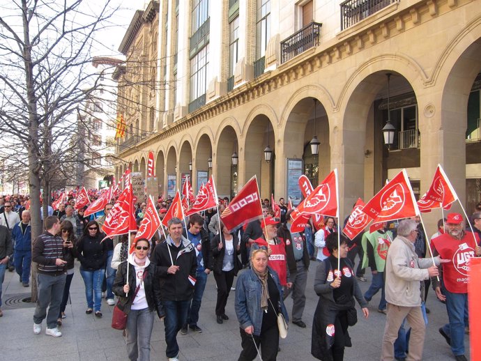 Marcha Sindicalista En La Huelga General Del 29 De Marzo.