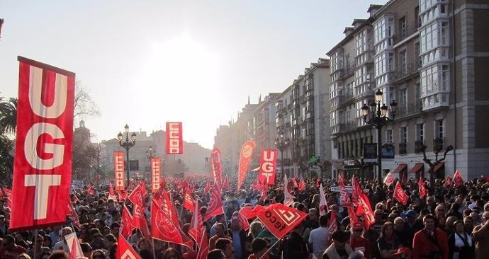 Manifestación Contra La Reforma Laboral En Santander Del 29 De Marzo
