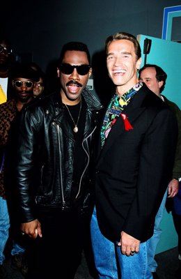 Eddie Murphy Y Arnold Schwarzenegger