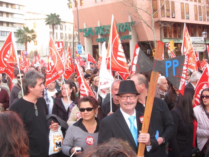 Imagen De La Manifestación De La Huelga En Palma