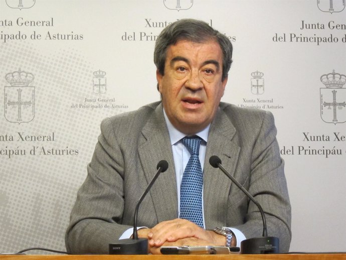 El Líder De Foro, Francisco Álvarez-Cascos