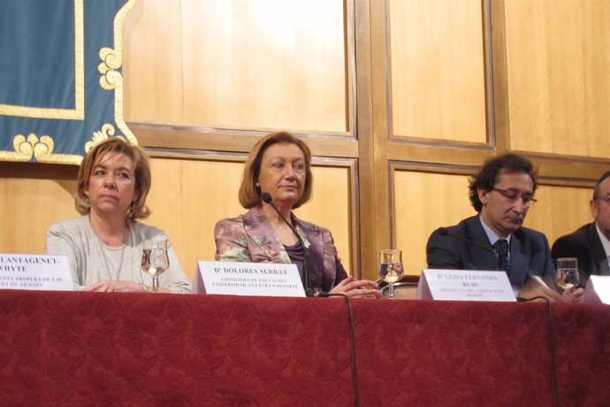 Dolores Serrat, Luisa Fernanda Rudi Y José Luis Saz