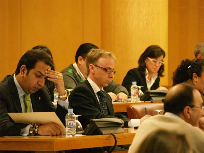 Guillermo Martínez, Portavoz Del Grupo Popular Y El Gobierno De Ceuta (Centro)