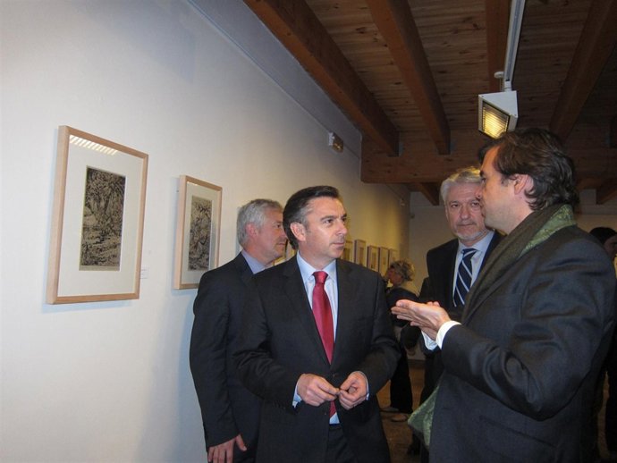 Gimeno, Beamonte, Larqué Y Jaume Visitan La Exposición En Fuendetodos