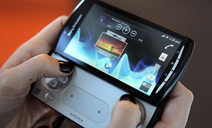 Xperiaplay ICS Beta