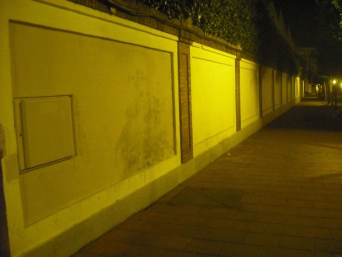 Borrado "A Brochazos" El Mural 'La Alegría De La República', De Manuel Sierra