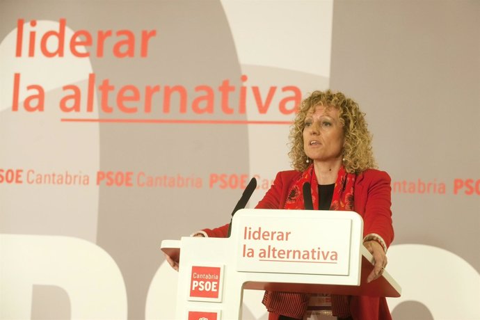 Eva Díaz Tezanos En El XII Congreso Regional Del PSC-PSOE