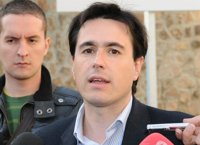 González muestra su "absoluto respeto" a Pérez del Pino y recuerda que el PSOE "elige democráticamente sus dirigentes"