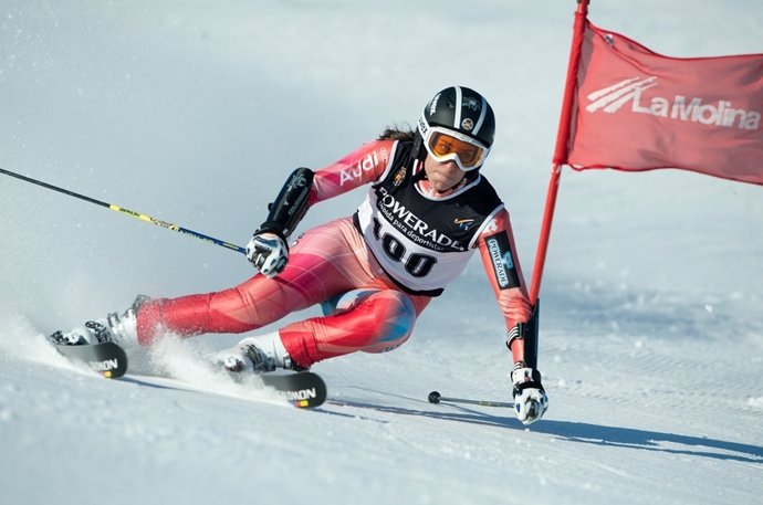 La Esquiadora Española Carolina Ruiz